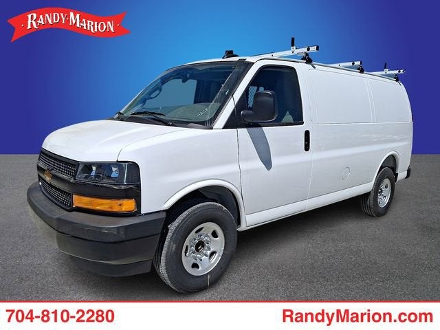 2026 Chevrolet Express 2500 Work Van HD's photo