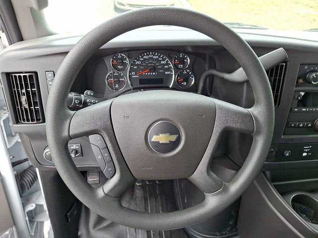 2024 Chevrolet Express Cargo 2500 WT