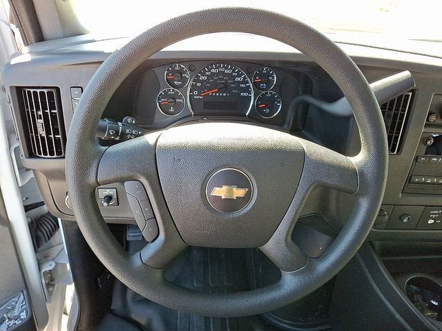 2024 Chevrolet Express Cargo 2500 WT
