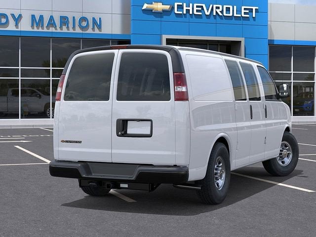 2025 Chevrolet Express Cargo WT