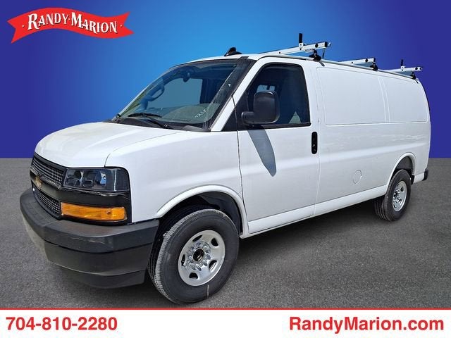 2026 Chevrolet Express 2500 Work Van HD's photo