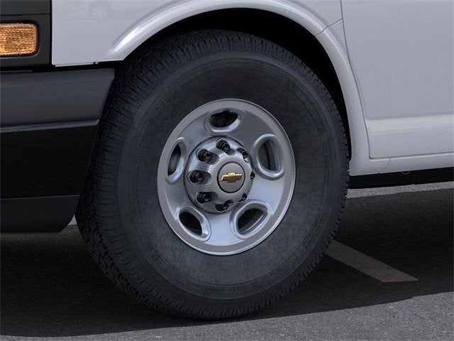 2024 Chevrolet Express Cargo 2500 WT