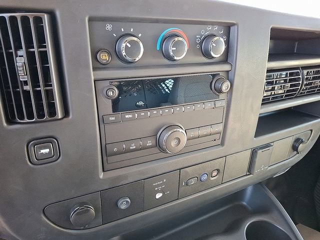 2024 Chevrolet Express Cargo 2500 WT