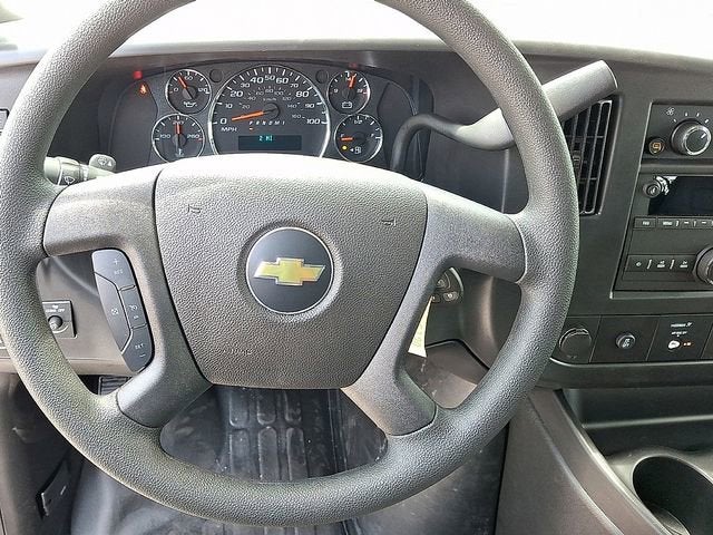 2026 Chevrolet Express Cargo Work Van - Photo 7
