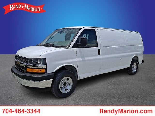 2026 Chevrolet Express's photo