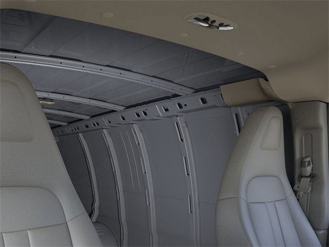 2025 Chevrolet Express Cargo 3500 WT