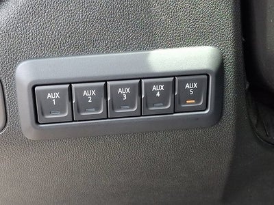 2023 GMC Sierra 3500 HD Chassis Cab Pro