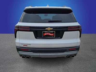 2025 Chevrolet Traverse LT