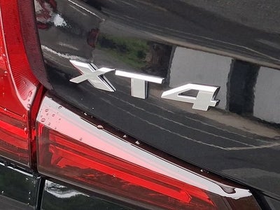 2023 Cadillac XT4 Luxury