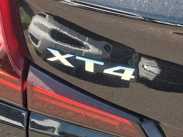2021 Cadillac XT4 AWD Luxury