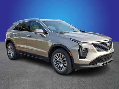 2025 Cadillac XT4 Premium Luxury