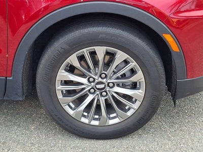 2024 Cadillac XT4 Premium Luxury