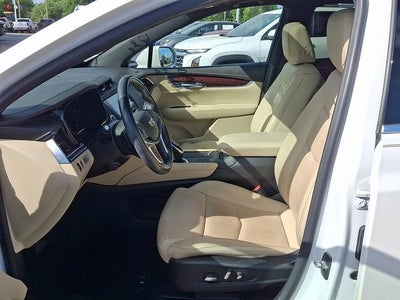 2018 Cadillac XT5 Luxury FWD