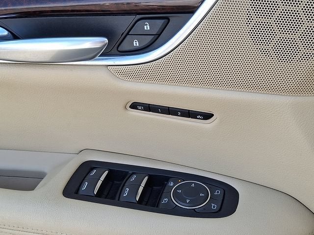 2018 Cadillac XT5 Luxury FWD