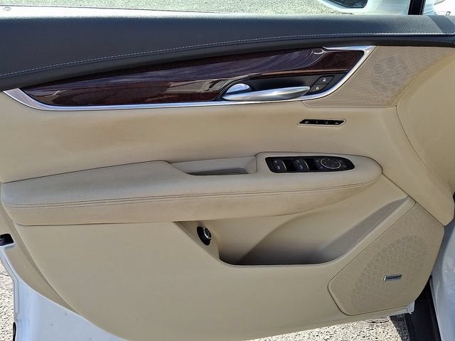 2018 Cadillac XT5 Luxury FWD