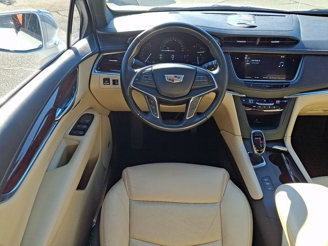2018 Cadillac XT5 Luxury AWD