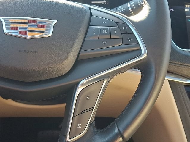 2018 Cadillac XT5 Luxury AWD