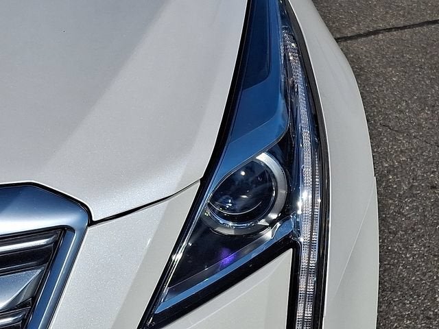 2018 Cadillac XT5 Luxury AWD