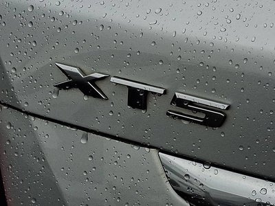 2019 Cadillac XT5 Premium Luxury FWD