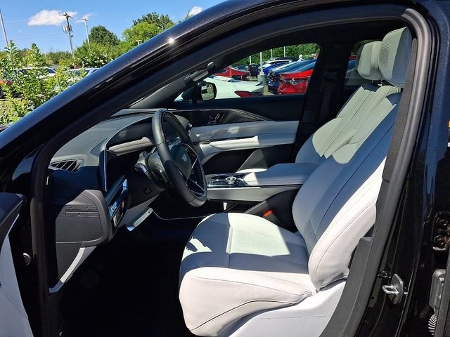 2023 Cadillac LYRIQ Luxury
