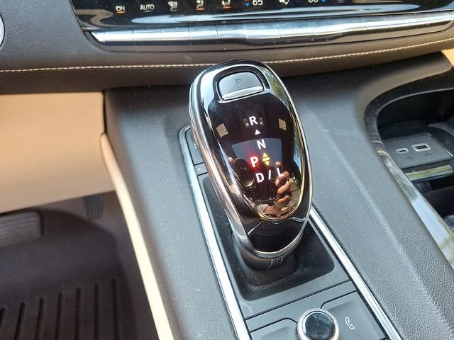 2022 Cadillac Escalade ESV Premium Luxury