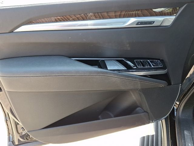 2025 Cadillac Escalade ESV Premium Luxury Platinum