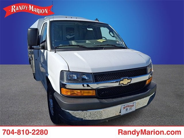 2024 Chevrolet Express Cutaway 3500 1WT