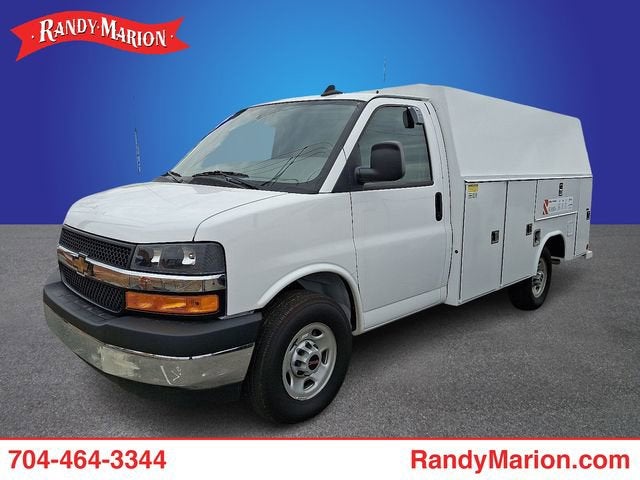2025 Chevrolet Express Cutaway 3500 1WT