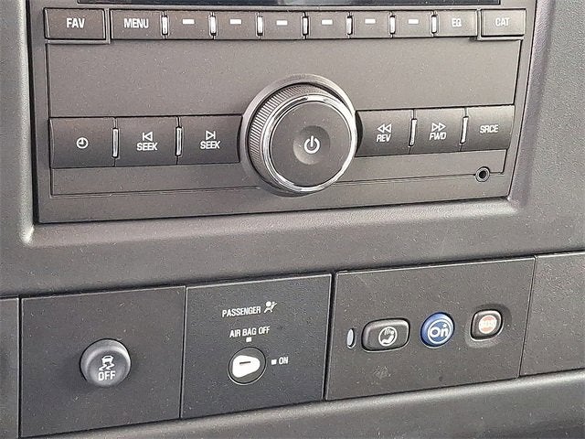 2025 Chevrolet Express Cutaway 3500 1WT