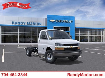 2025 Chevrolet Express Cutaway 3500 1WT