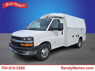 2026 Chevrolet Express Cutaway 3500 1WT