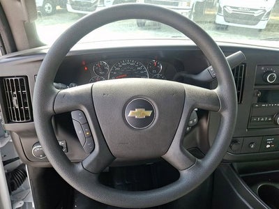 2026 Chevrolet Express Cutaway 3500 1WT
