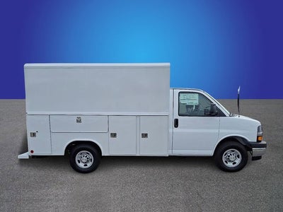 2025 Chevrolet Express Cutaway 3500 1WT