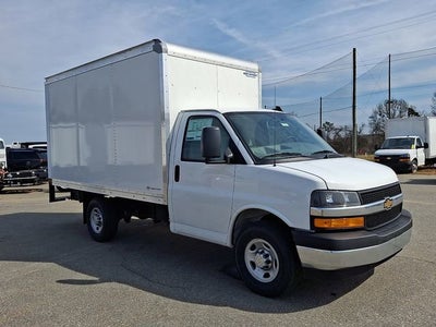2026 Chevrolet Express Cutaway 3500 1WT