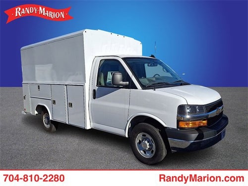 2025 Chevrolet Express Cutaway 3500 1WT