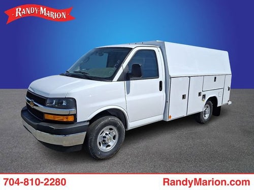 2026 Chevrolet Express Cutaway 3500 1WT