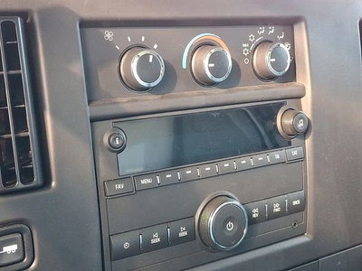 2024 Chevrolet Express Cutaway 3500 1WT