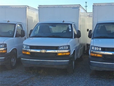 2024 Chevrolet Express Cutaway 3500 1WT