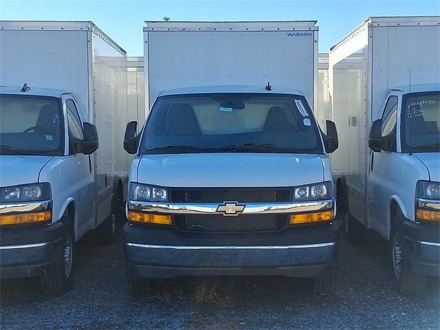 2024 Chevrolet Express Cutaway 3500 1WT