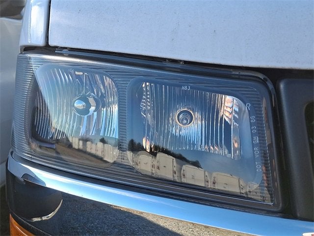 2024 Chevrolet Express Cutaway 3500 1WT