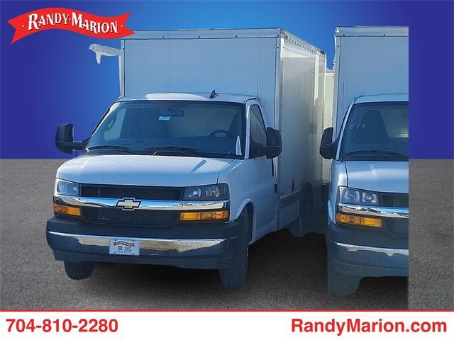 2024 Chevrolet Express Cutaway 3500 1WT