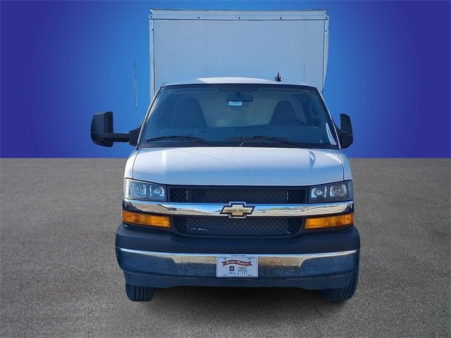 2024 Chevrolet Express Cutaway 3500 1WT