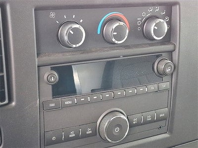 2024 Chevrolet Express Cutaway 3500 1WT