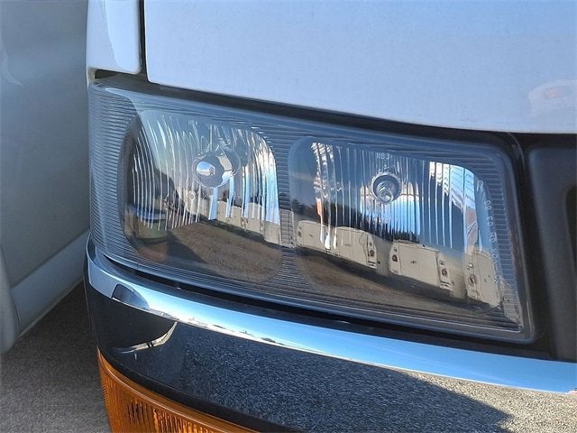 2024 Chevrolet Express Cutaway 3500 1WT