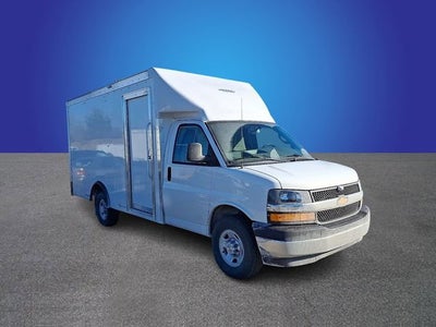 2026 Chevrolet Express Cutaway 3500 1WT