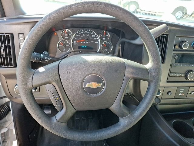 2026 Chevrolet Express Cutaway 3500 1WT