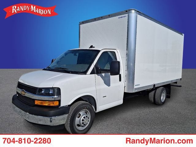 2025 Chevrolet Express Cutaway 3500 1WT
