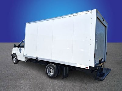 2025 Chevrolet Express Cutaway 3500 1WT