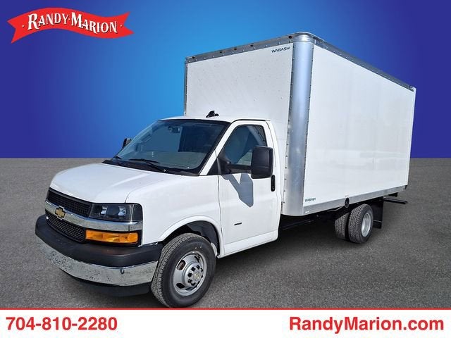 2025 Chevrolet Express Cutaway 3500 1WT