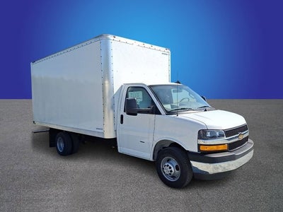 2025 Chevrolet Express Cutaway 3500 1WT